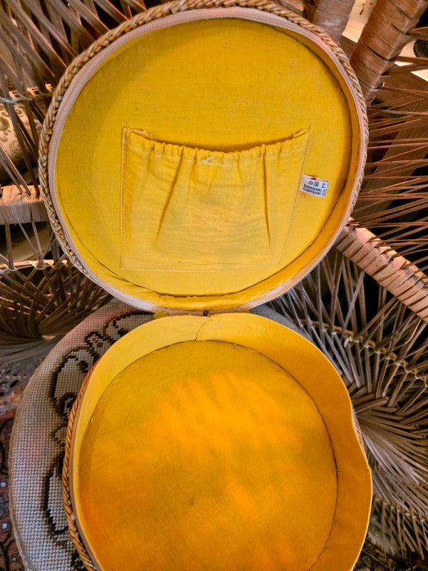 Vintage Round Rattan Hand Bag