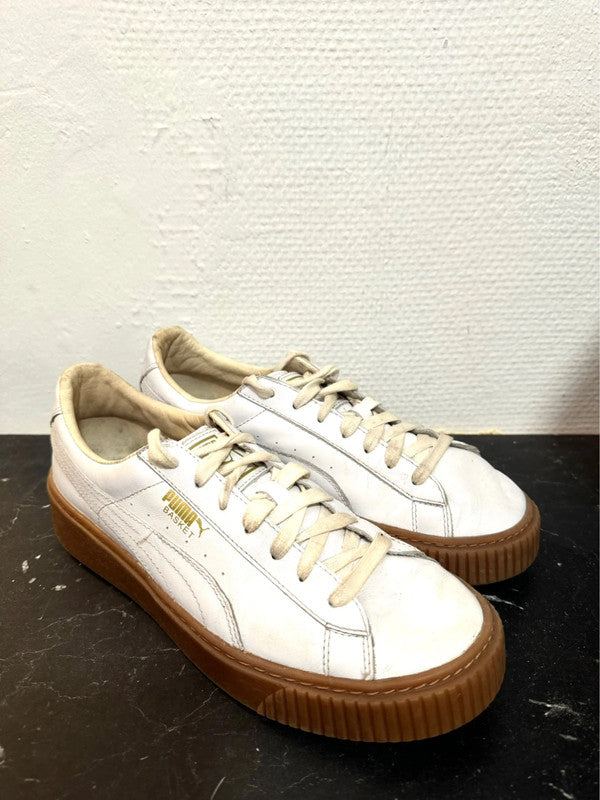 Vintage 80s Puma Basket Trainers