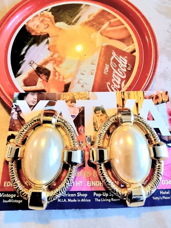 Brand New Vintage Clip Earrings