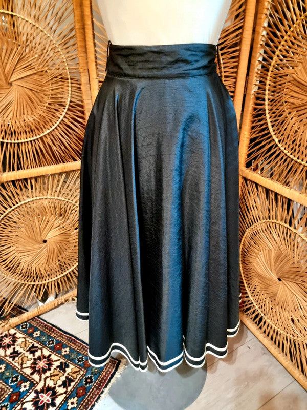Vintage 90's Vera Mont Skirt