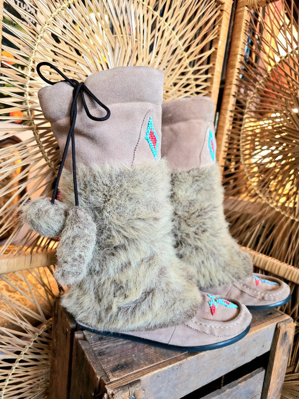 Eskimmo" boots by Steve Madden