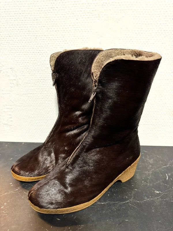 Vintage 1970s Nordic Heeled Snow Boots
