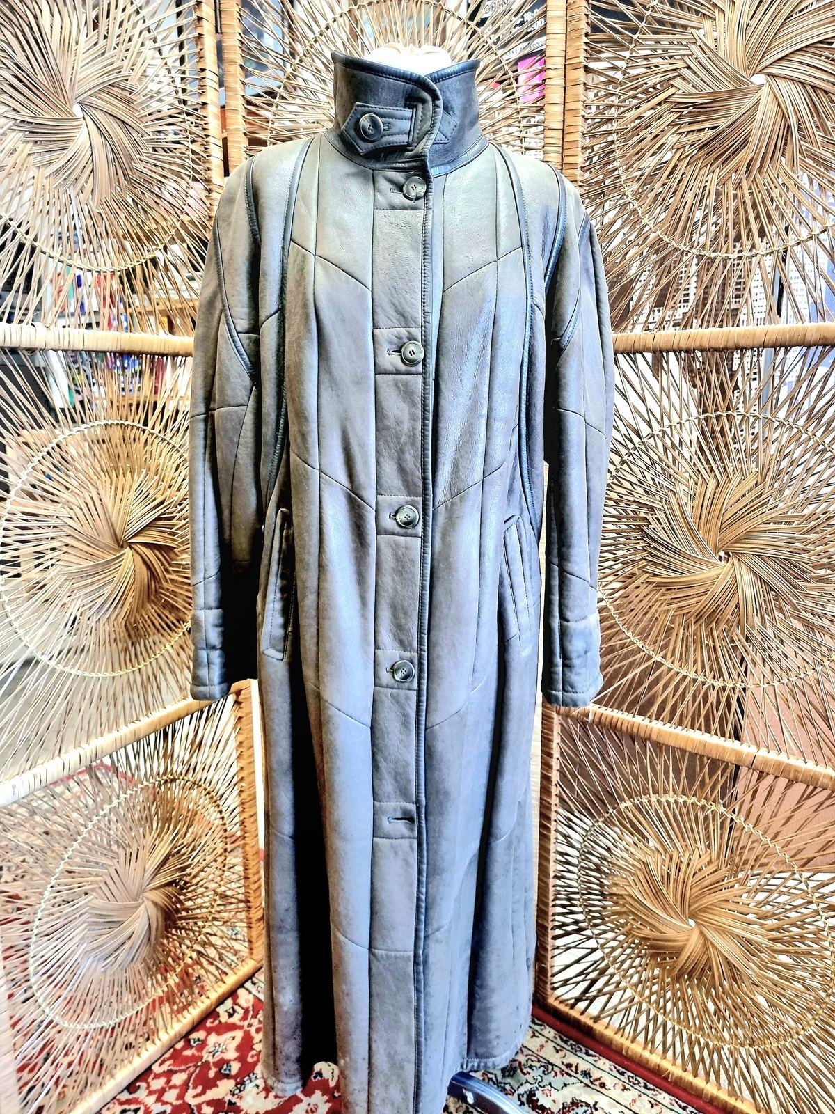 Vintage 1980s Christ Coat