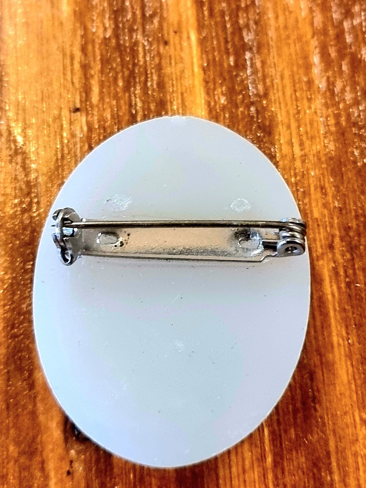 Vintage 80s Brooch
