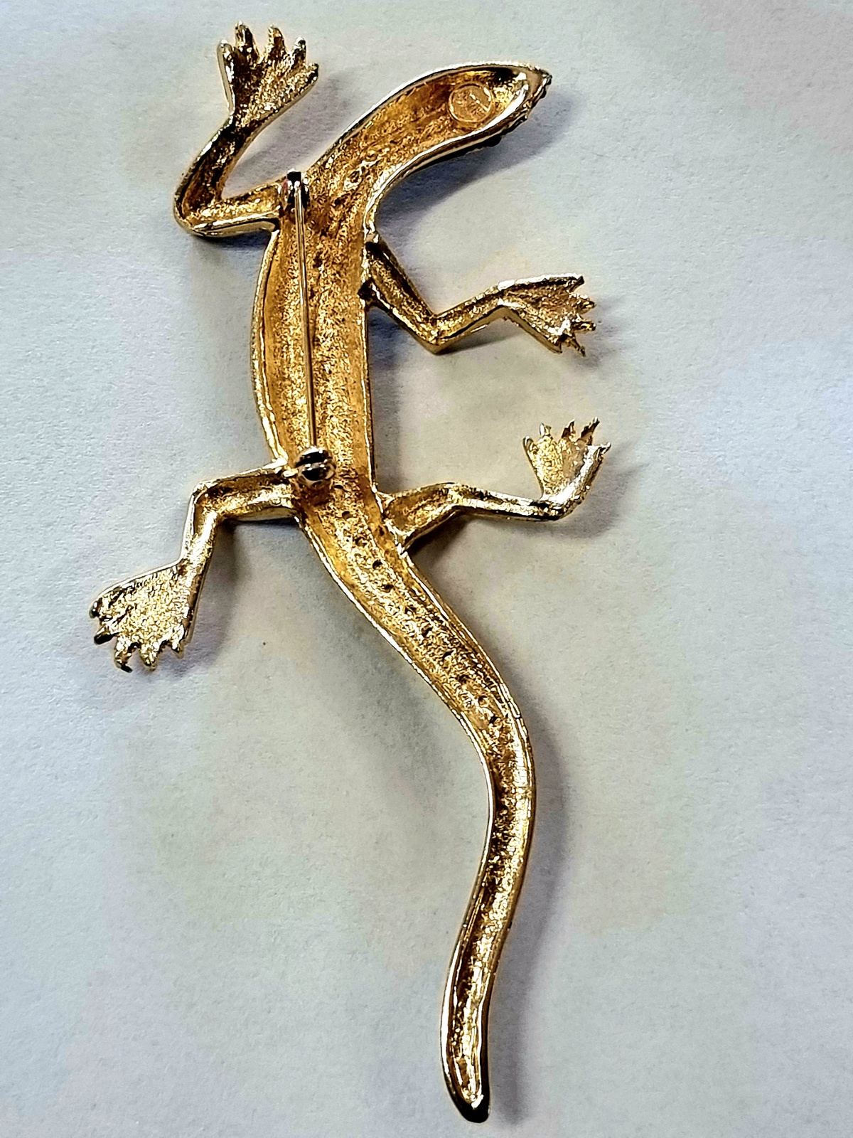 Brooch