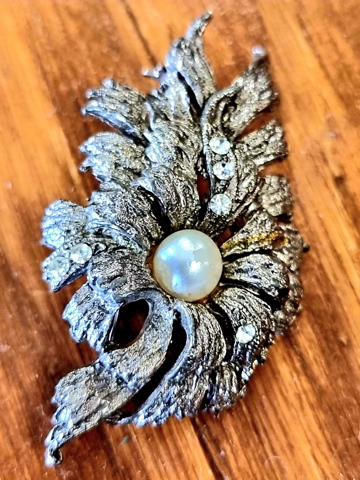 Brooch