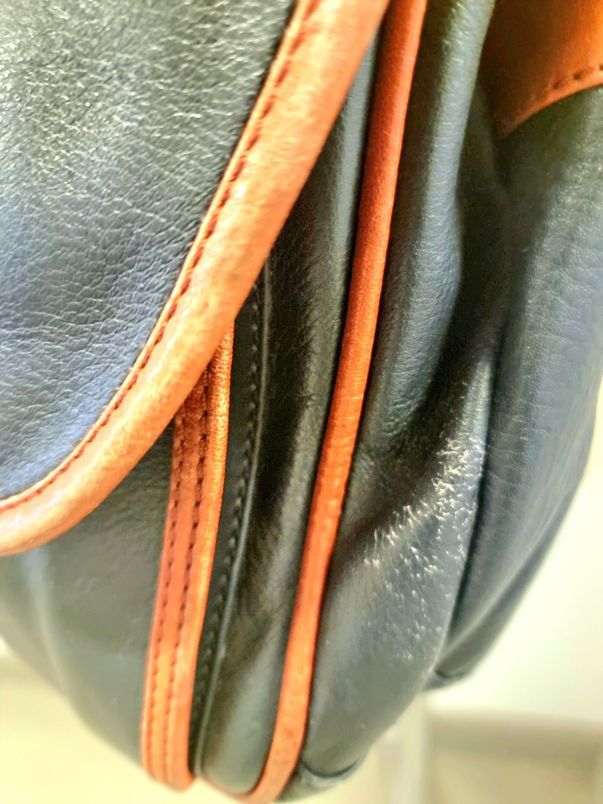 Vintage 80s Shoulder Bag