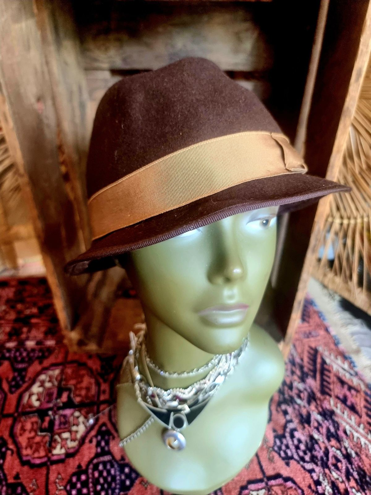 Womens hat