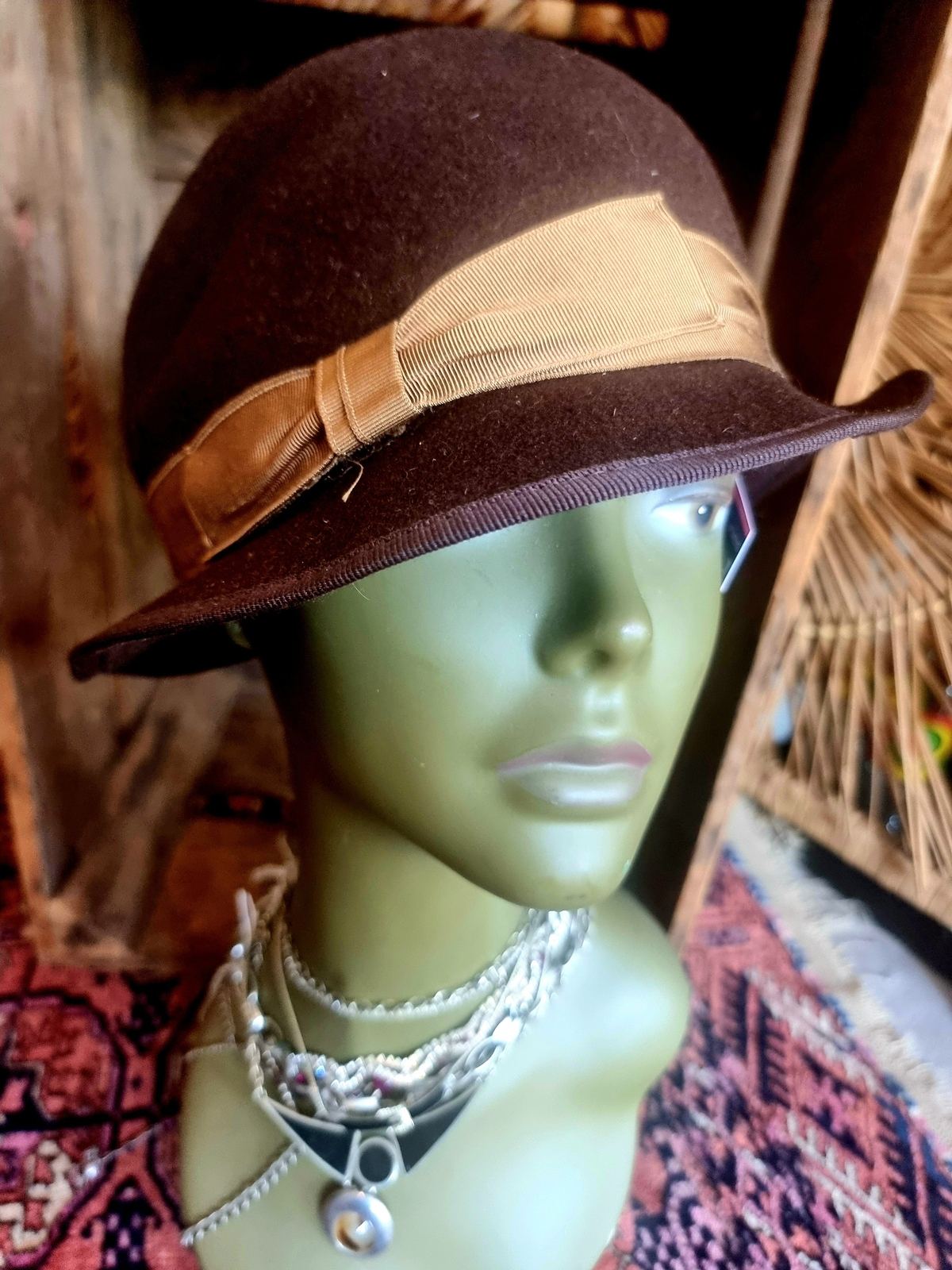 Womens hat