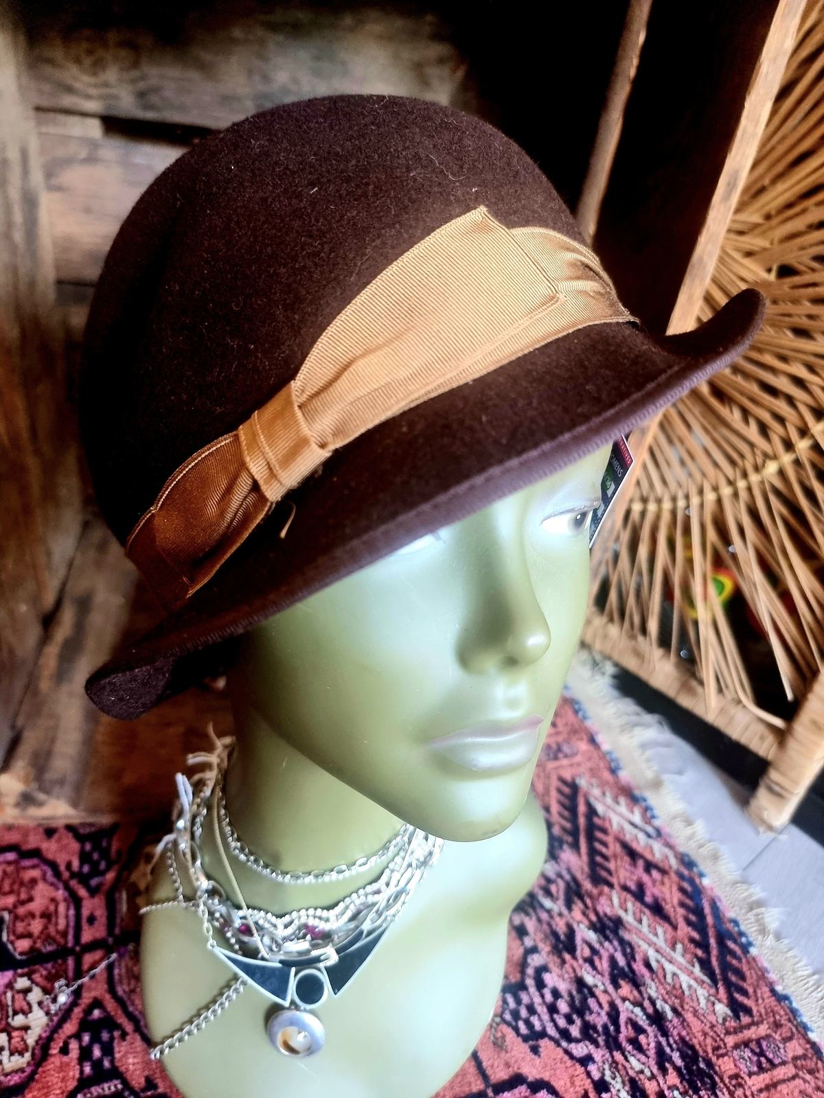 Womens hat