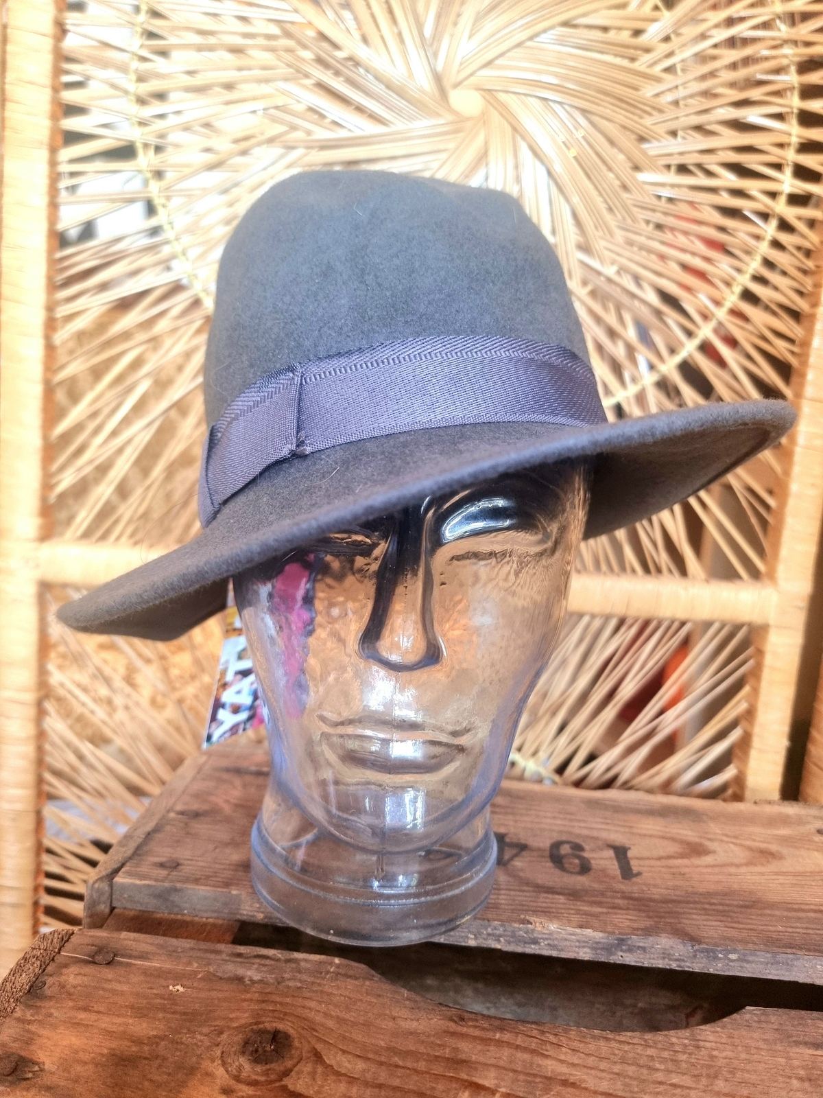Mens hat