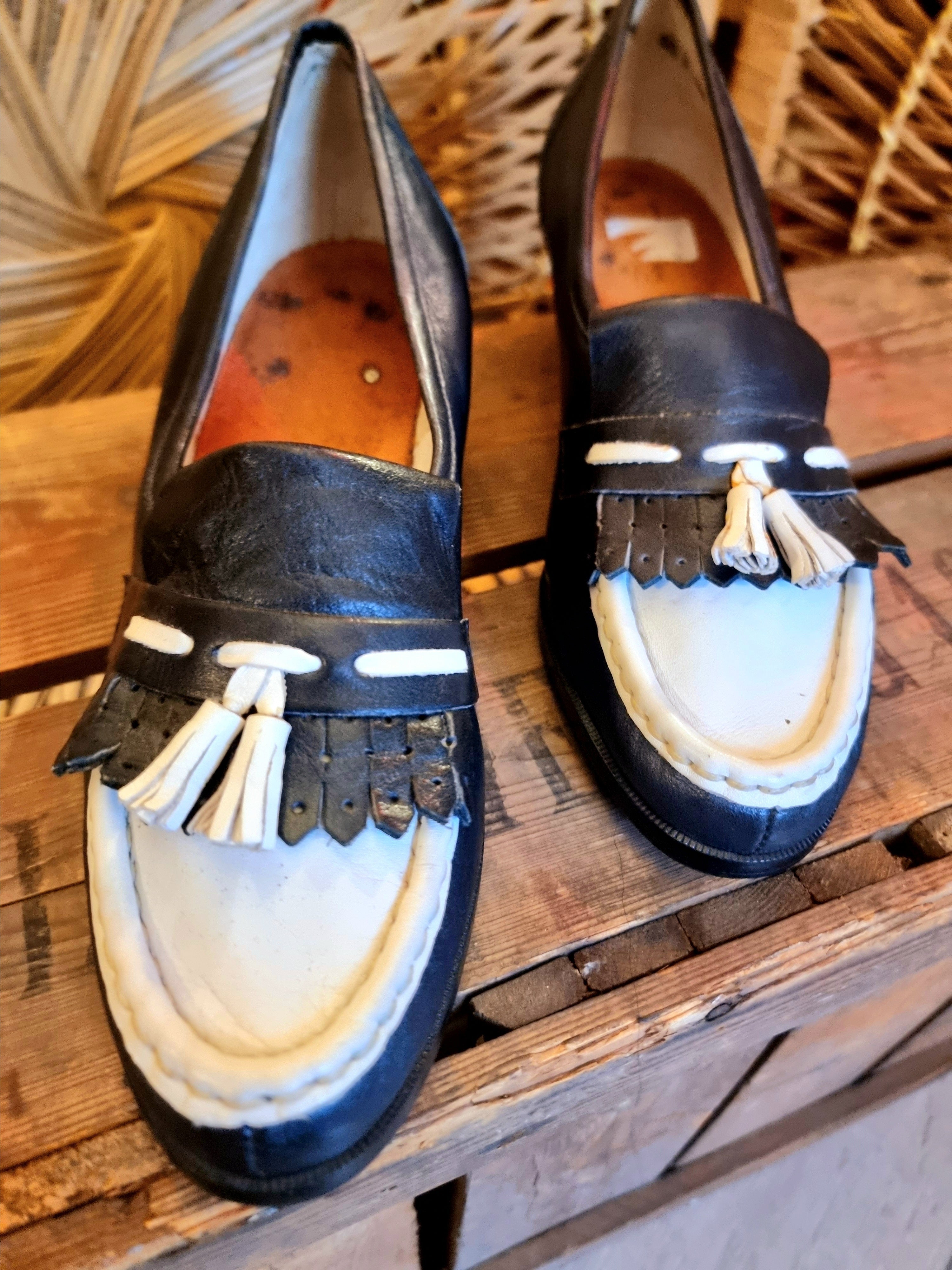 Vintage Deadstock Brand New Dureci Shoes