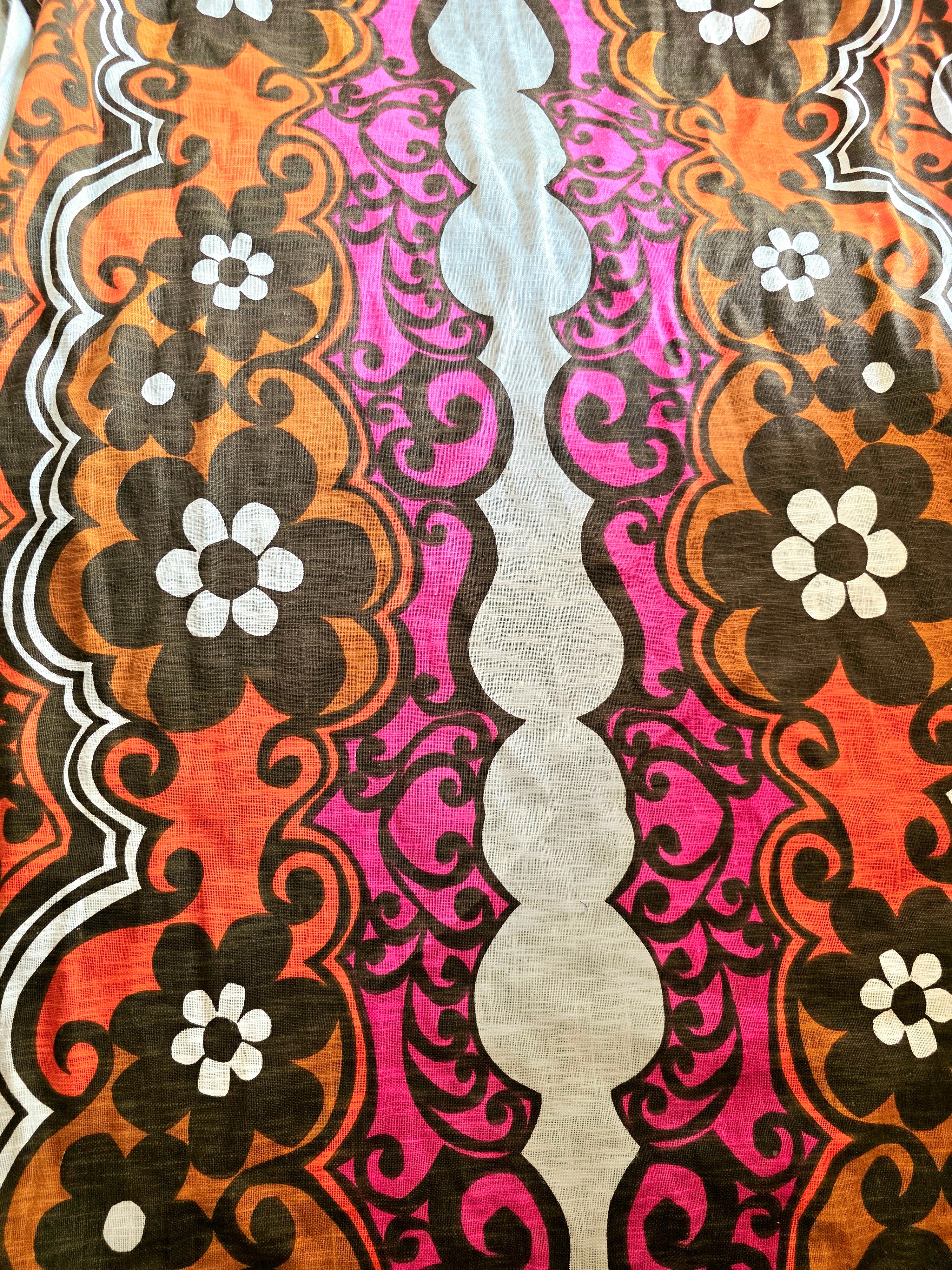 Vintage retro Original 1970s Floral Curtain