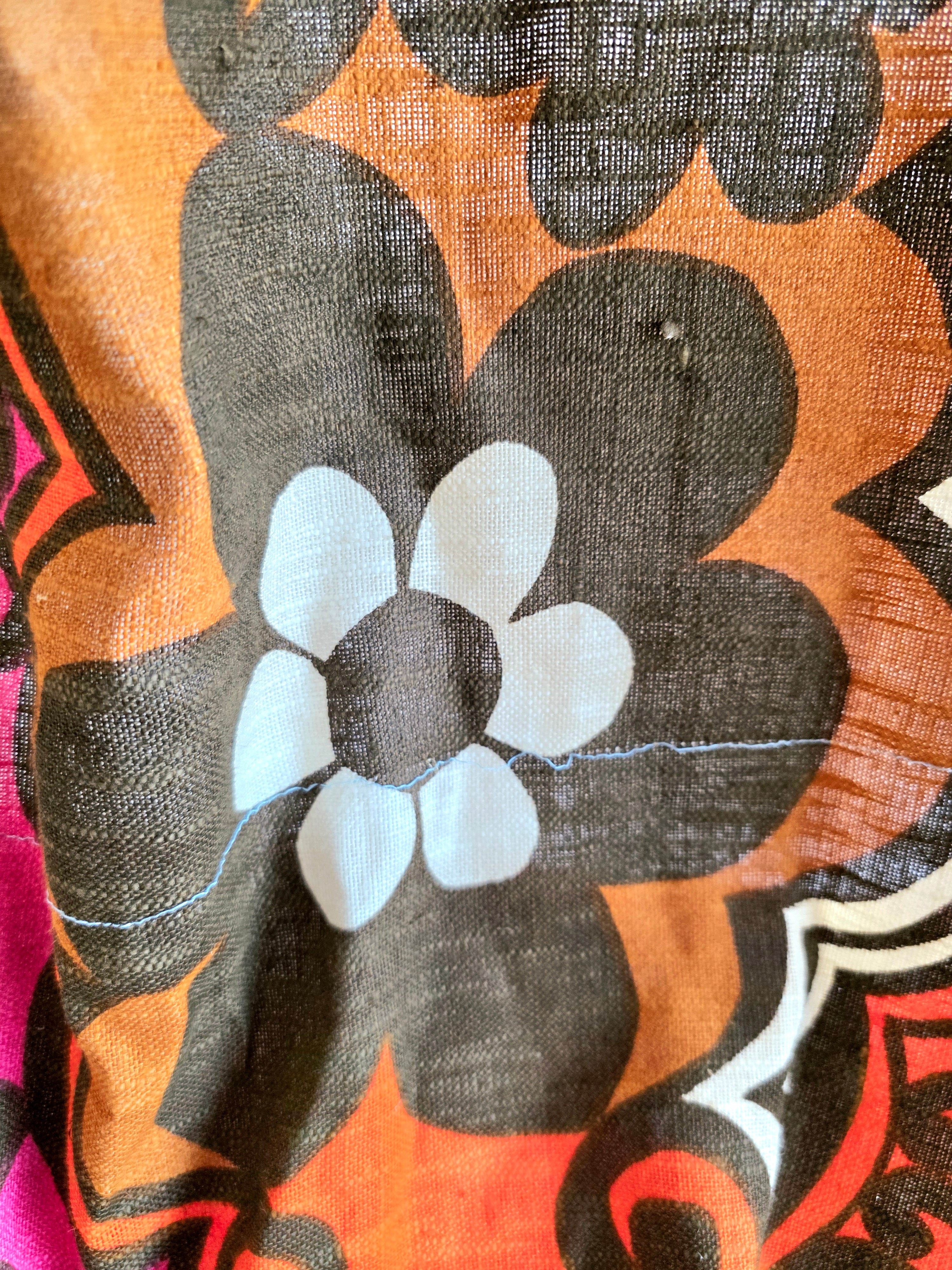 Vintage retro Original 1970s Floral Curtain