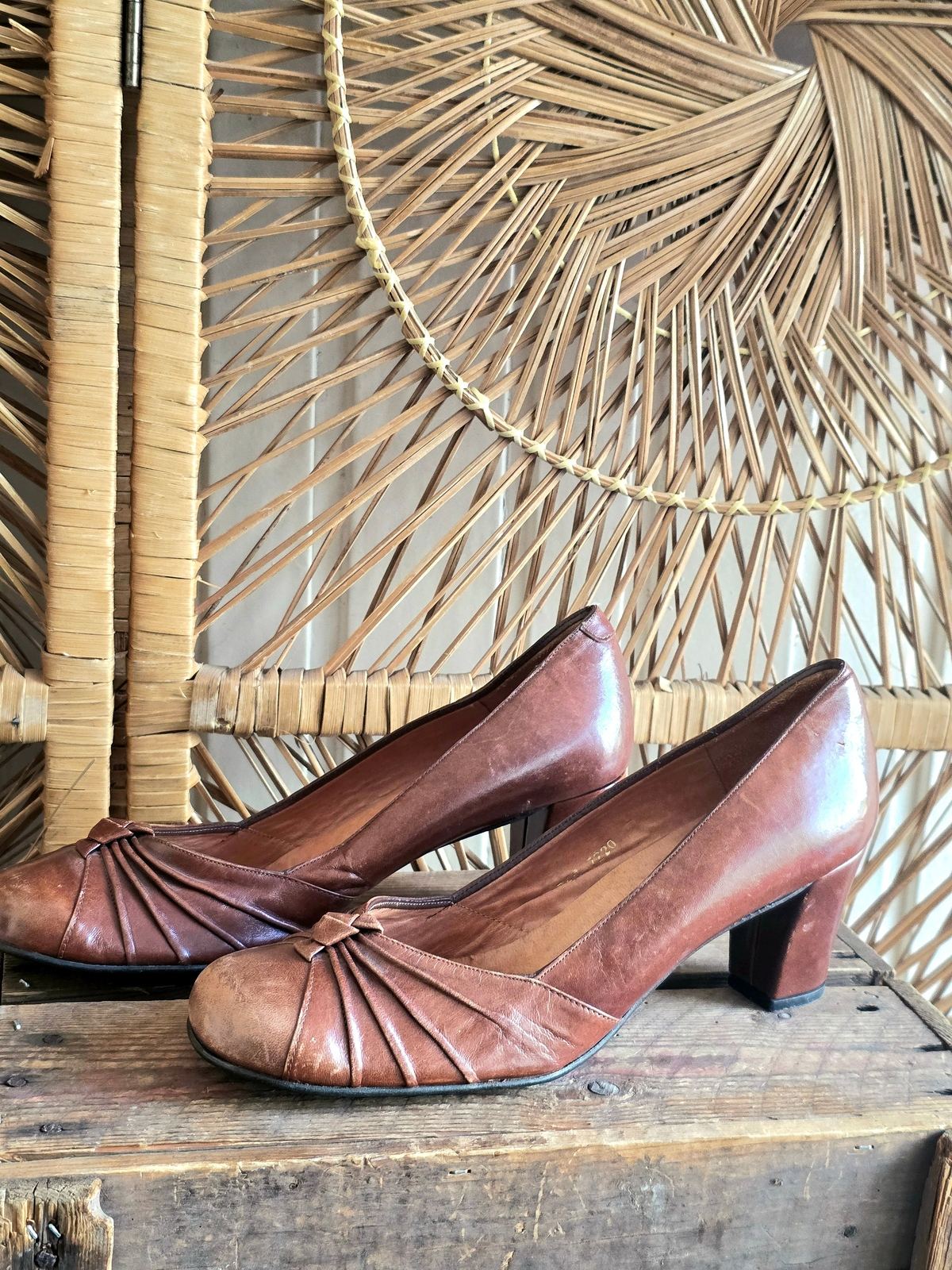 Vintage 70s Queen Fashion Shoes