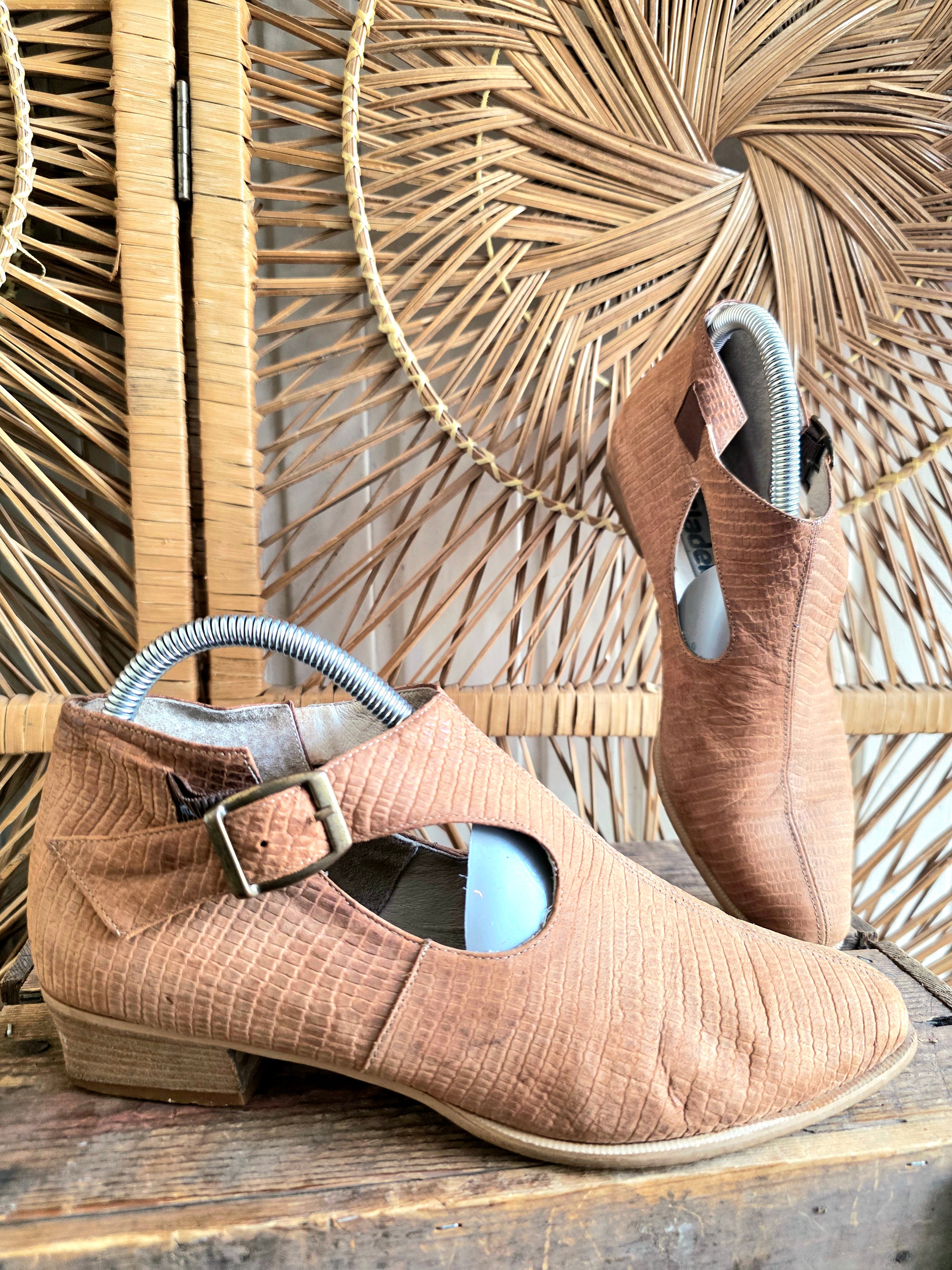 Vintage 80s Bladelli Ankle Boots