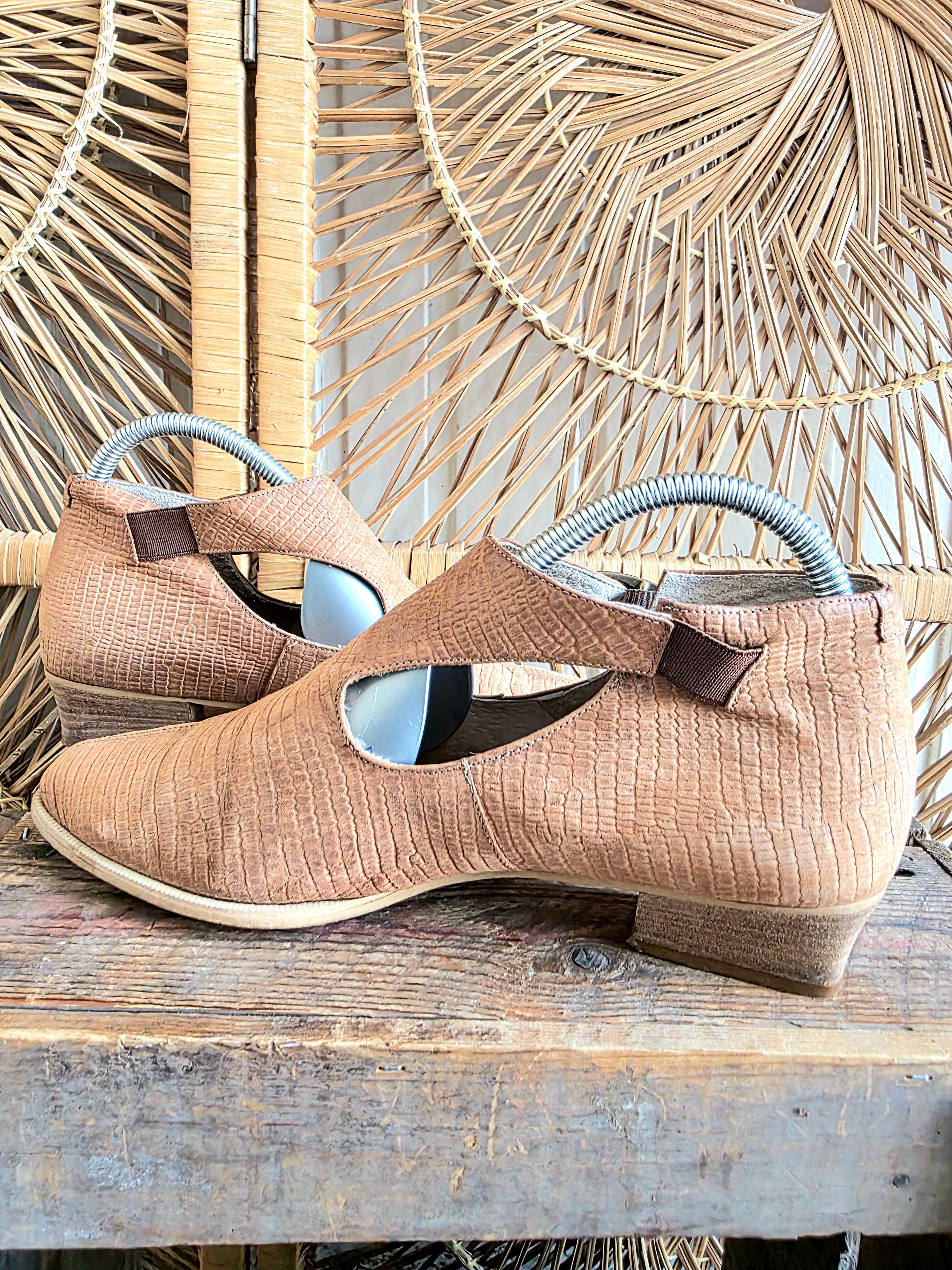 Vintage 80s Bladelli Ankle Boots