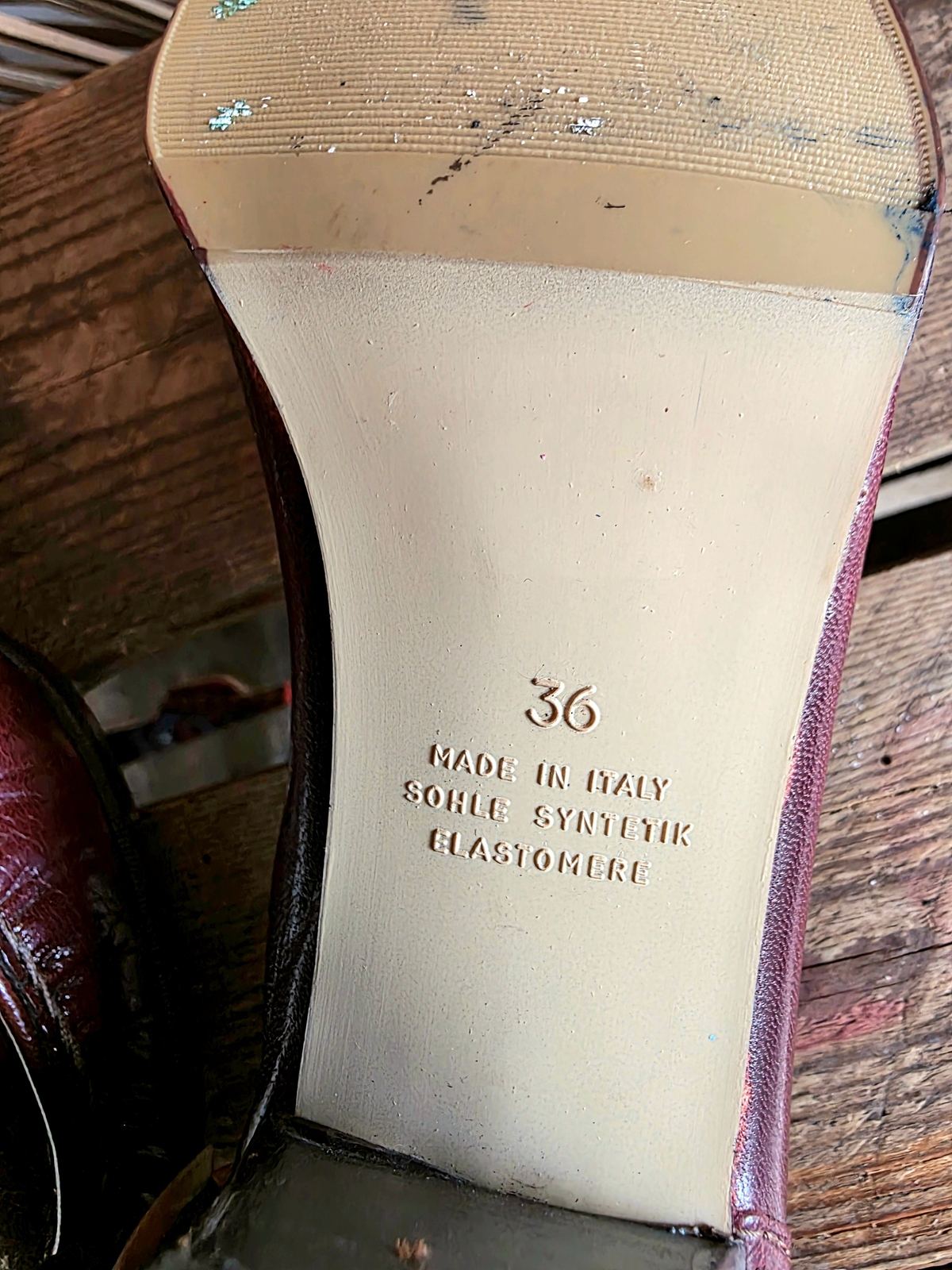 Vintage 70s Deadstock Brand New Serino Brogue Slip on Shoes