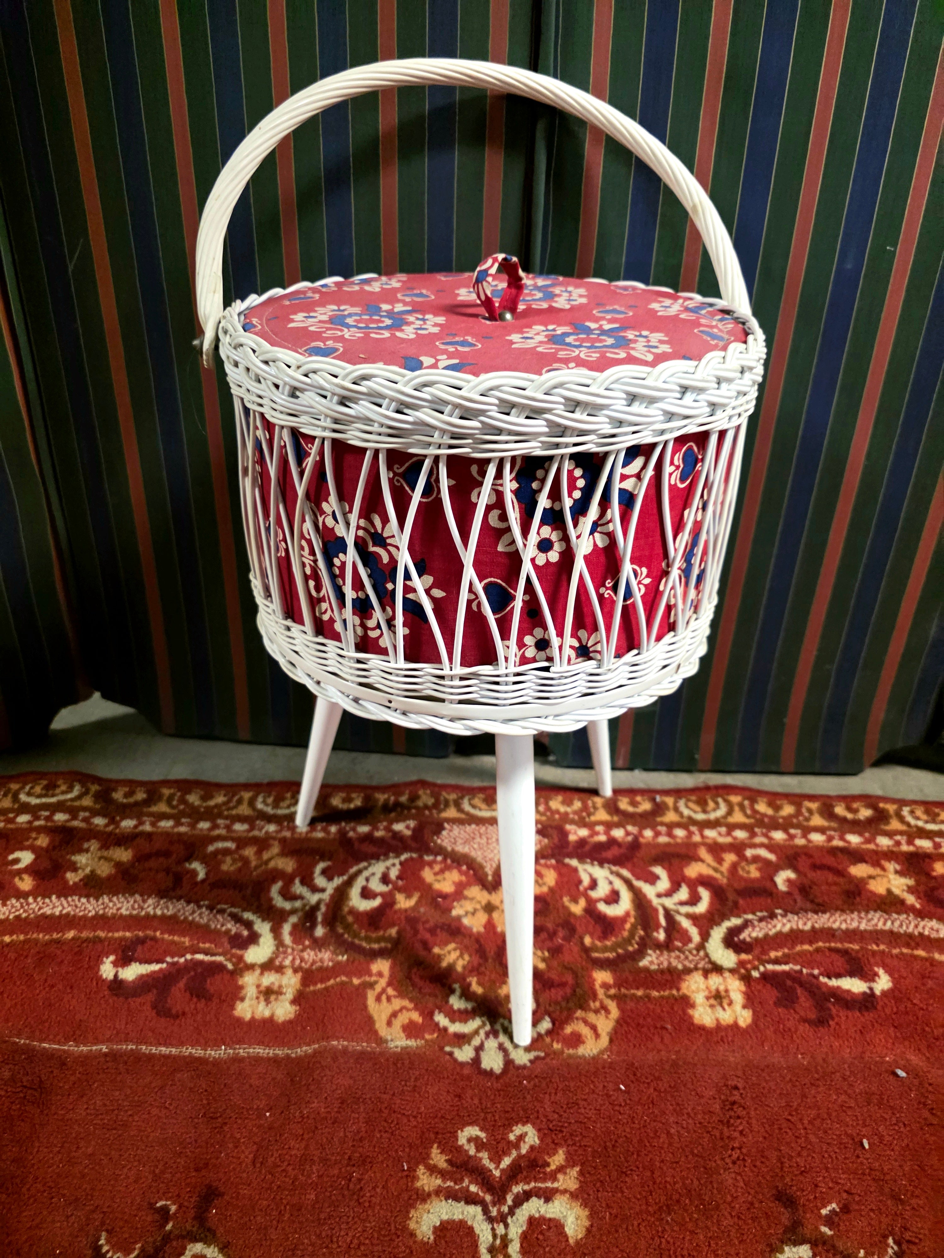 Set of 3 Vintage 1950s Marble Top Nesting Tables