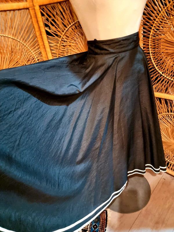 Vintage 90's Vera Mont Skirt