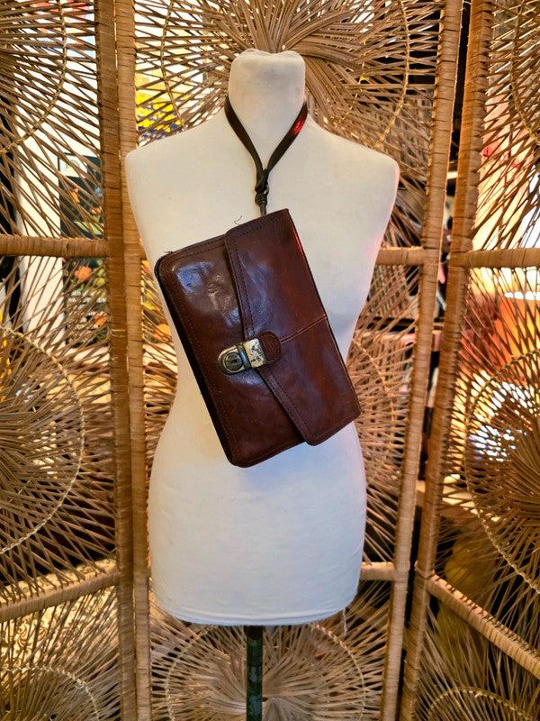 Vintage 1980s Leather Wrist Bag
