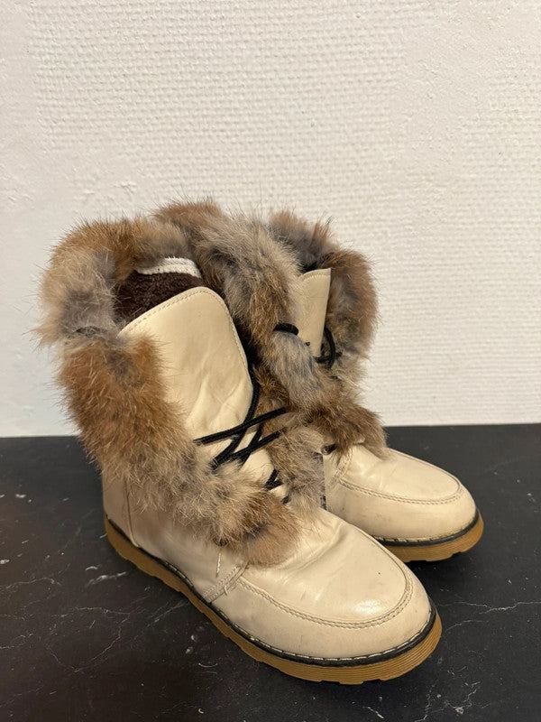 Vintage Lace up Boots