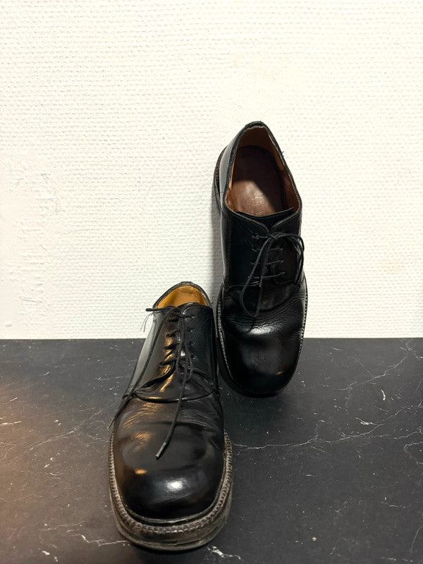 Vintage 80s brogue shoes