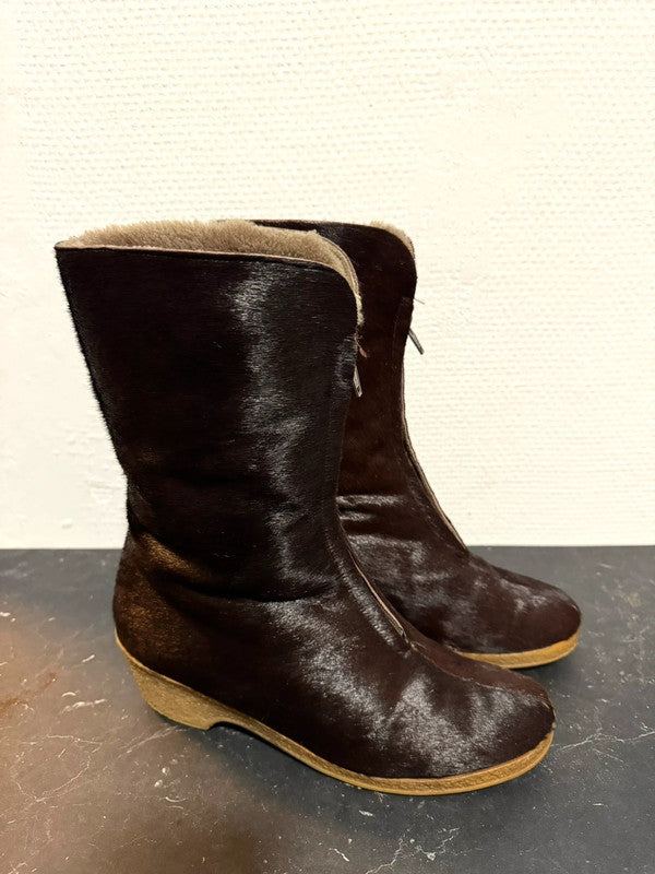 Vintage 1970s Nordic Heeled Snow Boots