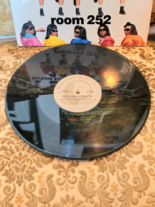 Total Look & The Style – Room 252 Vinyl Record