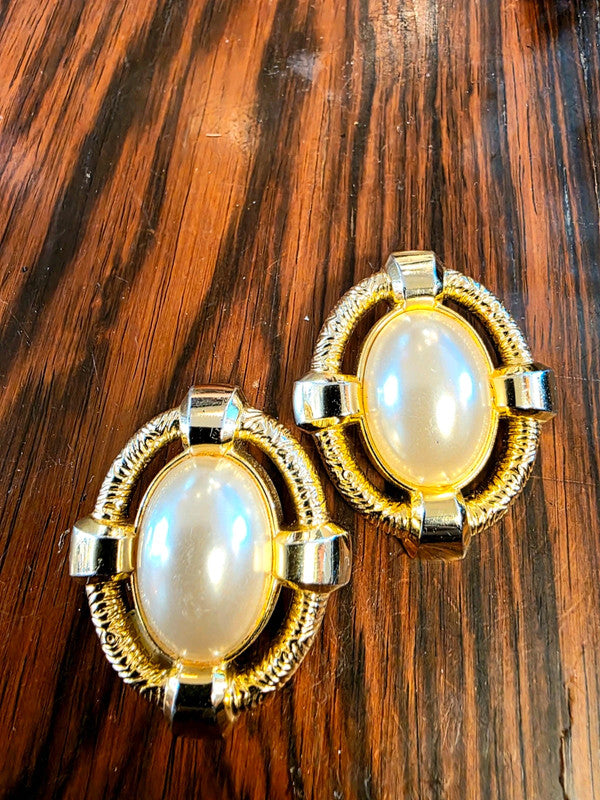 Deadstock Brand New Vintage 80s Clip-on Earrings