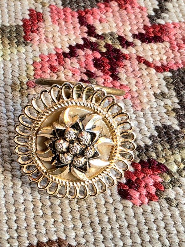 Vintage 50s / 60s Celluloid Scarf Clip