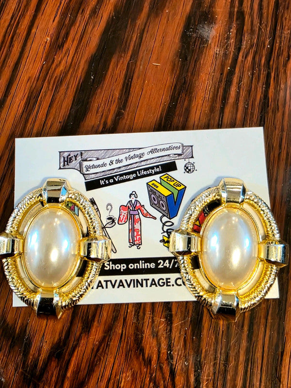 Deadstock Brand New Vintage 80s Clip-on Earrings