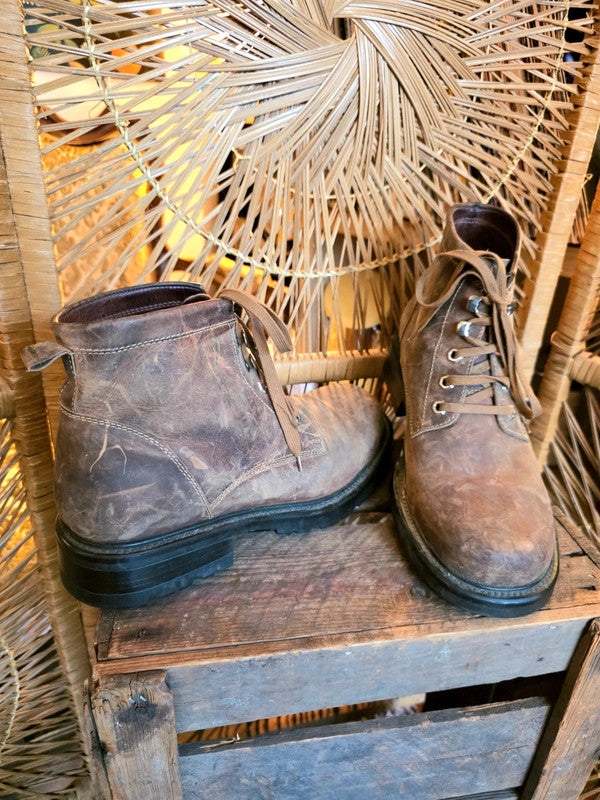 Vintage 80's Distressed Leather Hiking Boots