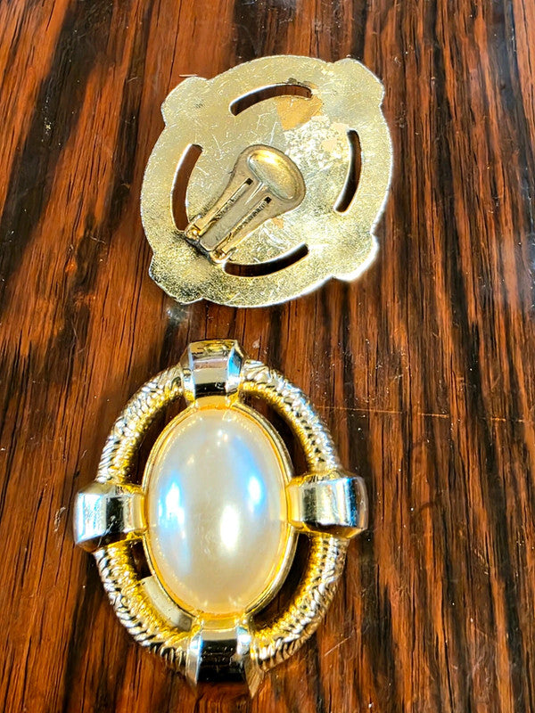 Deadstock Brand New Vintage 80s Clip-on Earrings