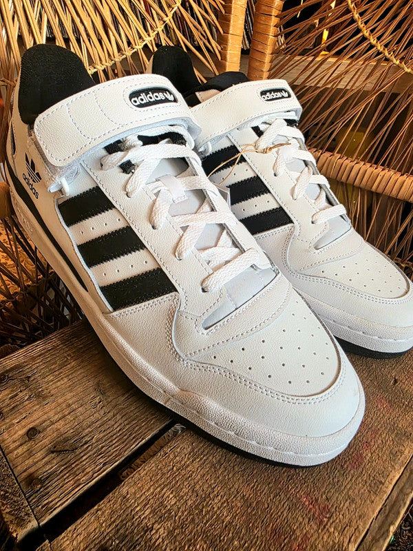 Brand New Adidas Forum Low Sneakers Trainers