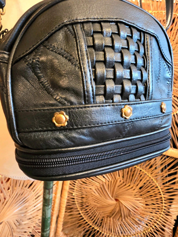 Vintage 80s Bucket Shoulder bag