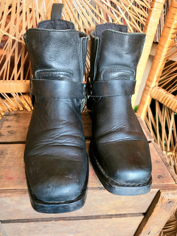 Vintage 80s / 90s Western Biker boots
