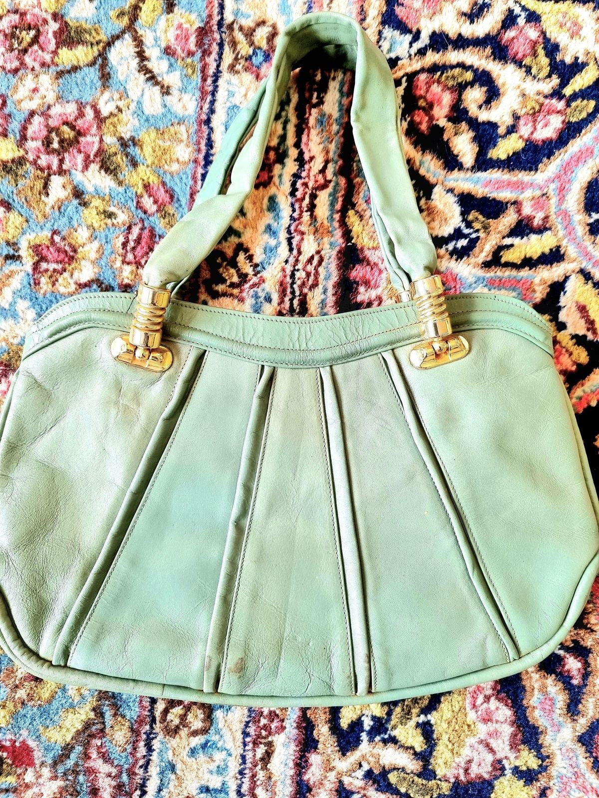 70's / 80's Leather Hand Bag