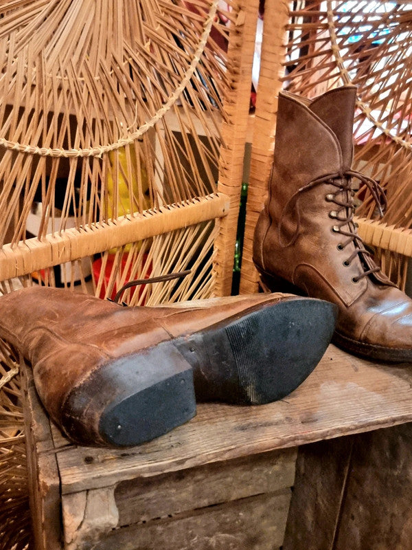 Vintage 80's Tony Mora Ankle Boots