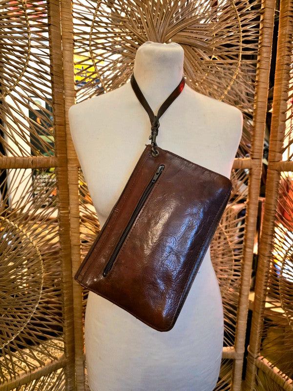 Vintage 1980s Leather Wrist Bag