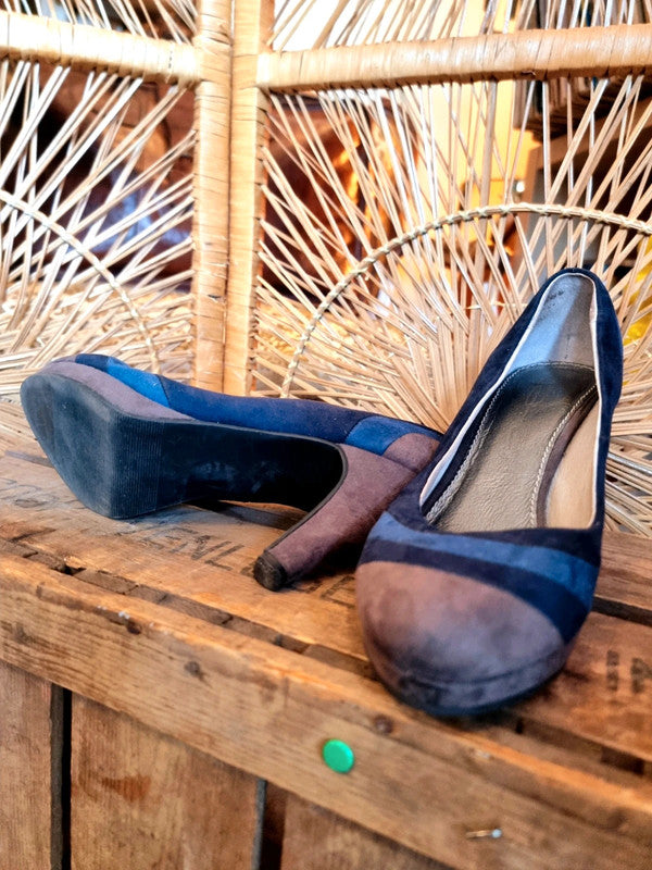 Vintage 90's Dolcis Shoes