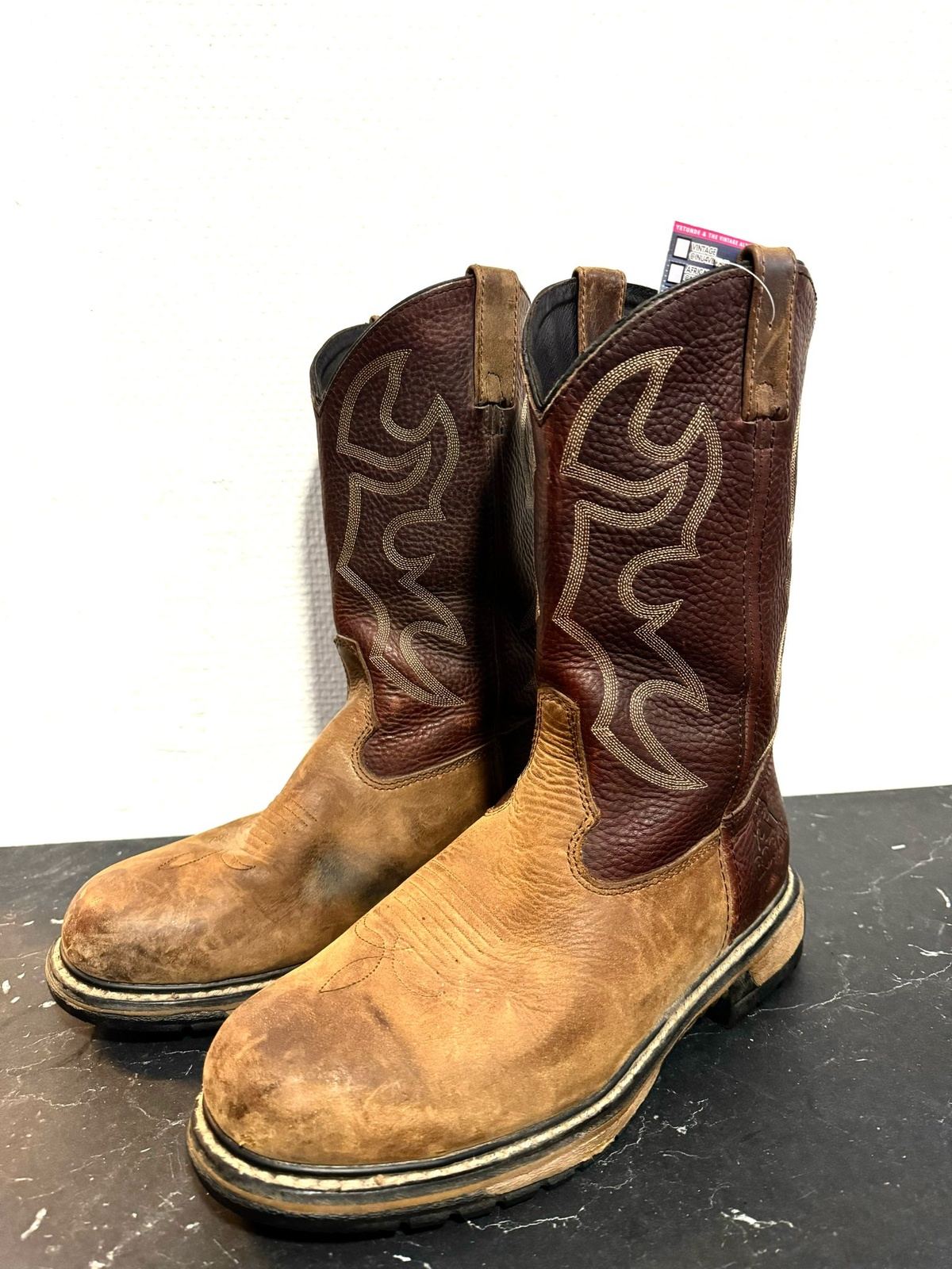 Vintage Rocky men steel toe work boot