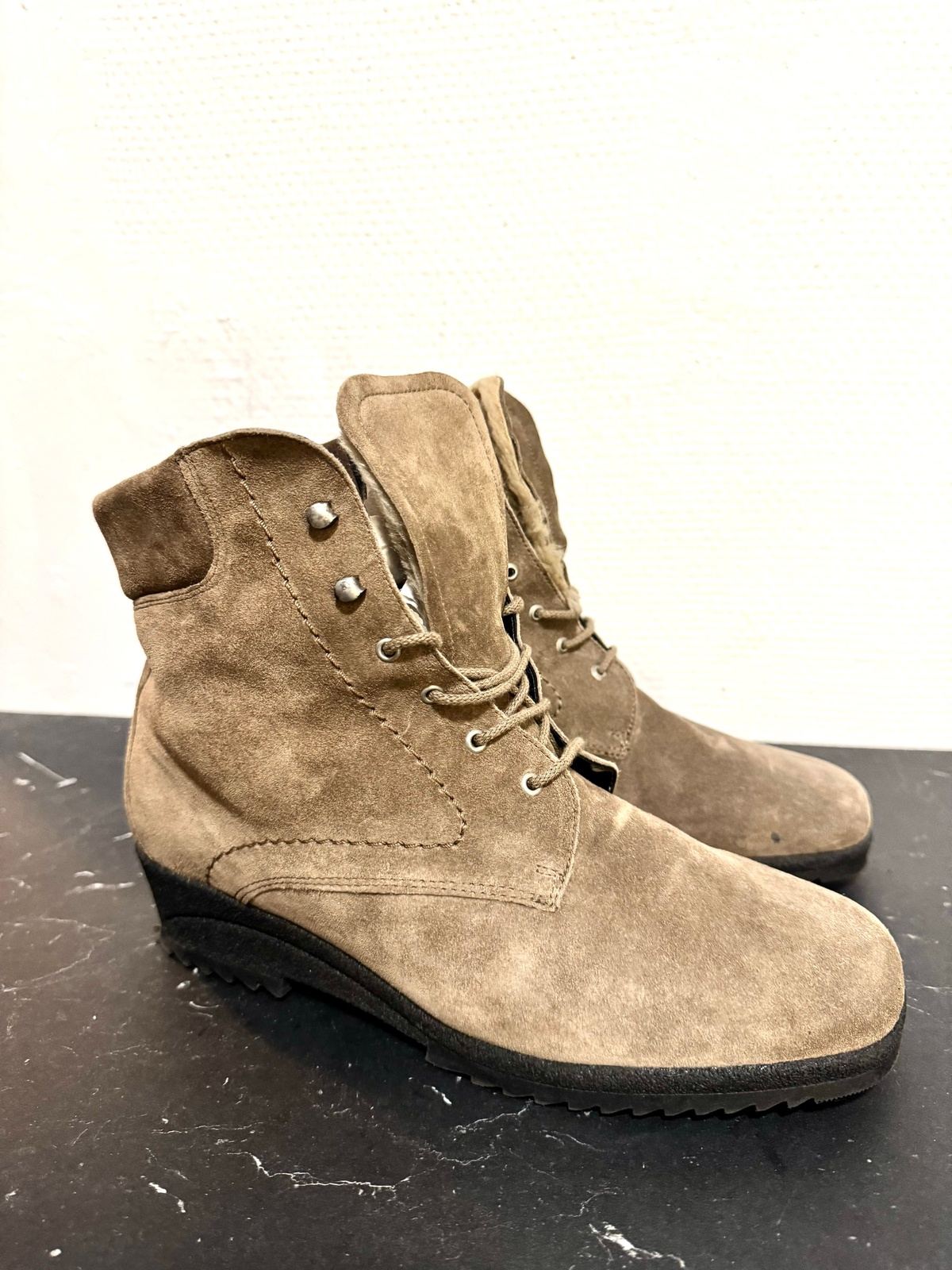 Vintage Lace up Boots