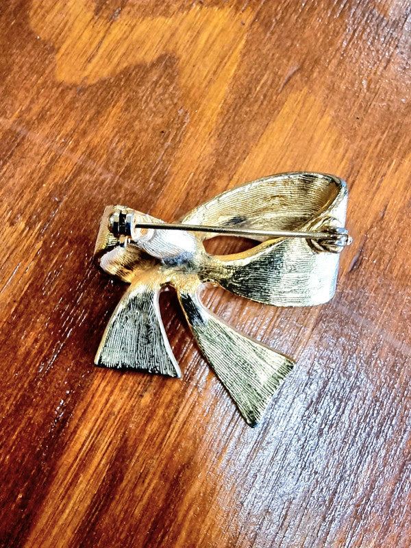 Vintage 80s Brooch