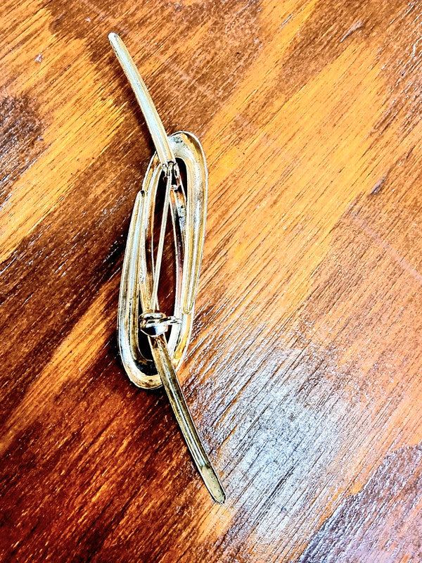 Vintage 80s Brooch
