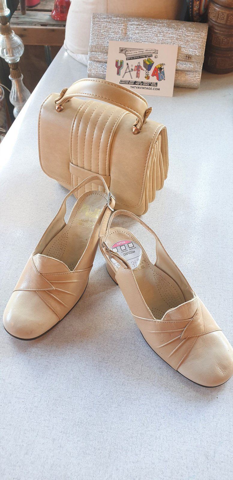Vintage slingback shoes top