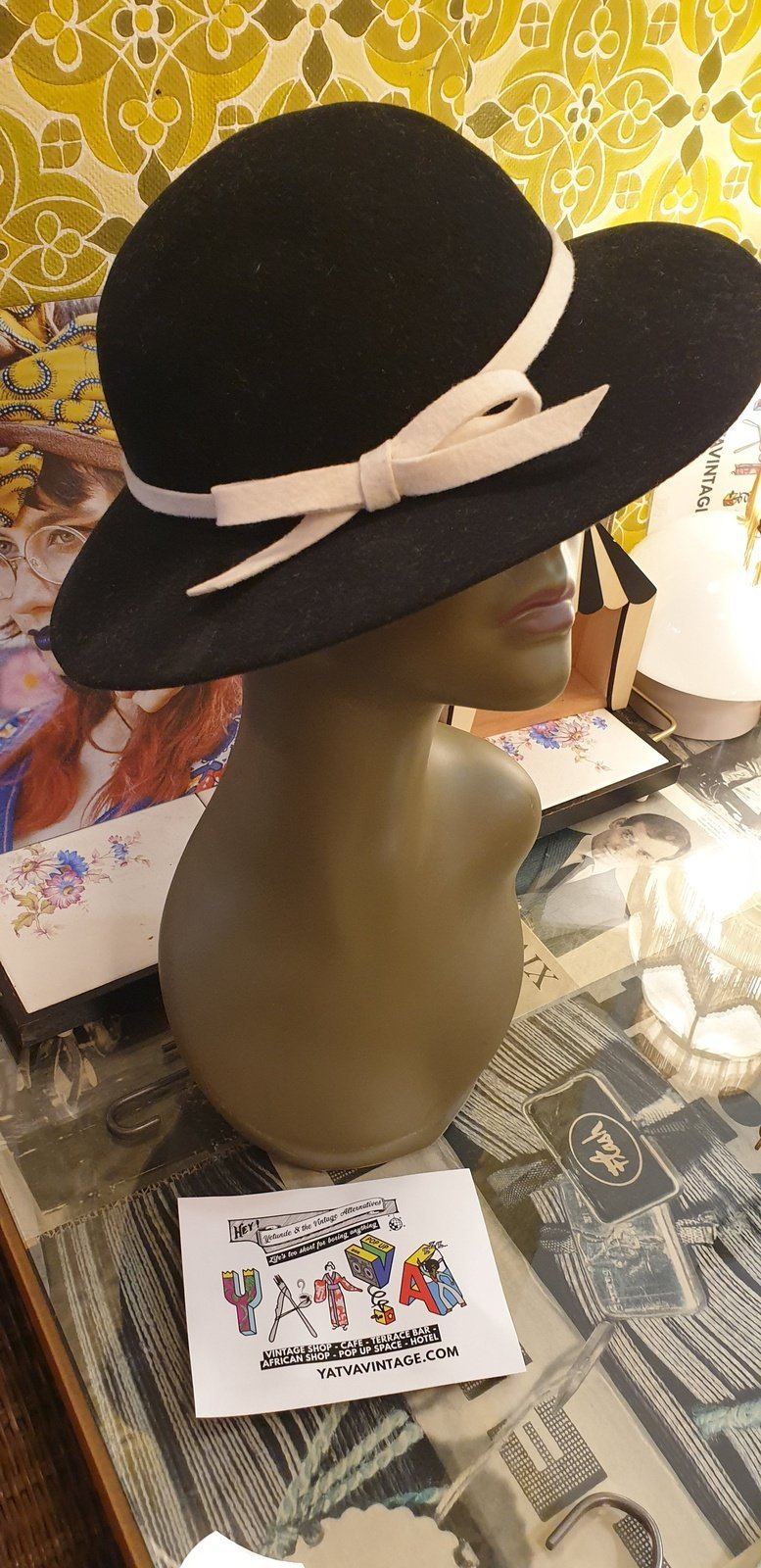 Vintage 70s Strata of London Hat