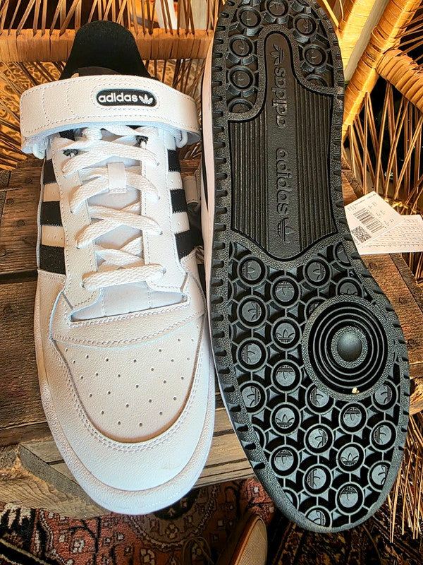 Brand New Adidas Forum Low Sneakers Trainers