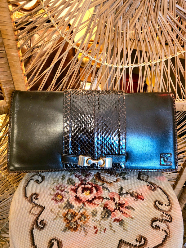 Vintage 70s / 80s Leather Clutch Bag