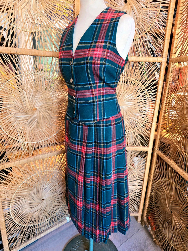 Vintage Laird Porch of Scotland Kilt 2 -Piece Suit